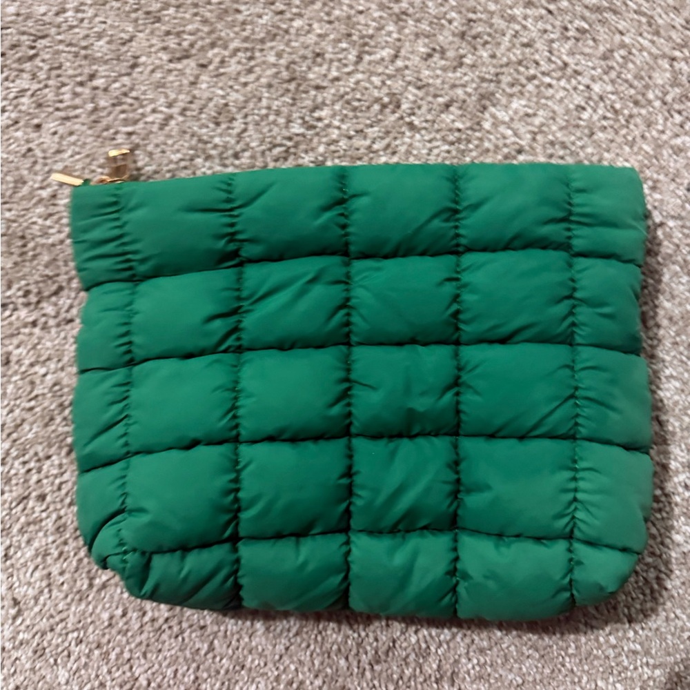 Green Quilted Bag NWOT - Picture 4 of 7
